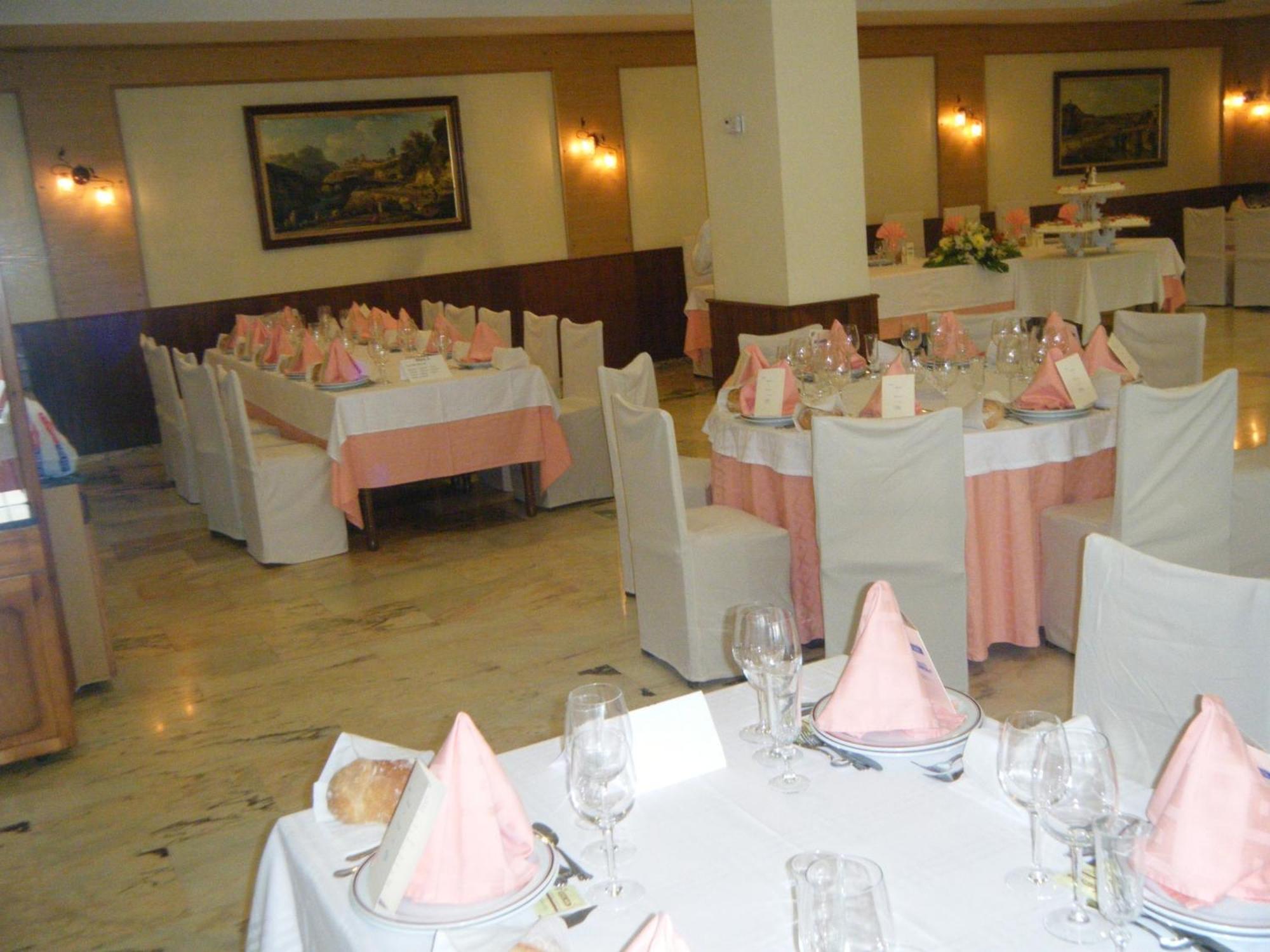 Hotel Park نويا المظهر الخارجي الصورة
