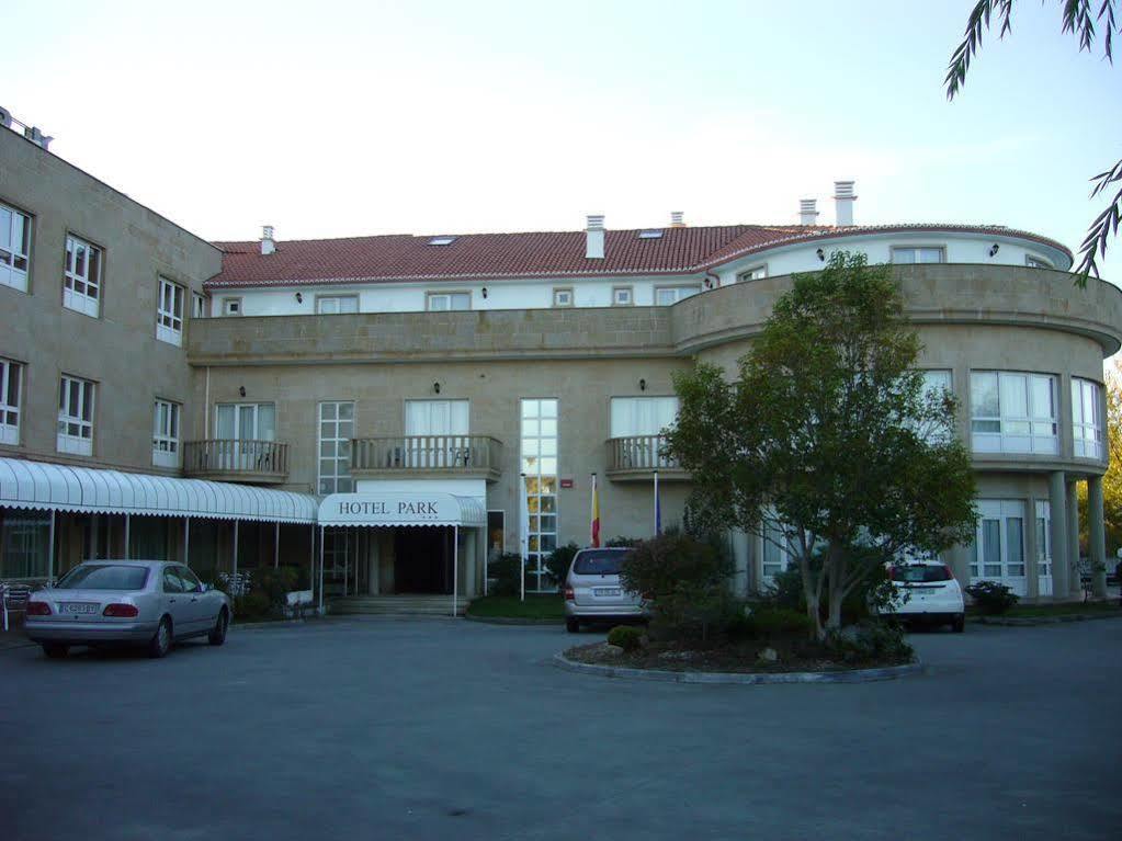 Hotel Park نويا المظهر الخارجي الصورة